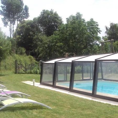 De Chavagnac * Saint-Cyr-Les-Champagnes